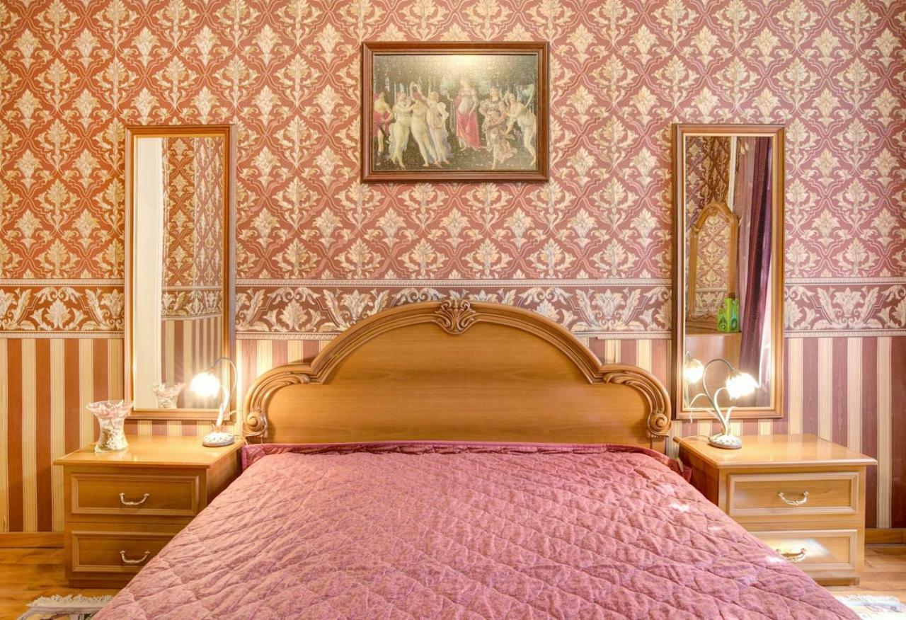 Aristocratic, Elegant, Designer Top Central Apartment София Экстерьер фото