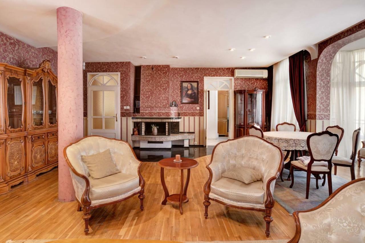 Aristocratic, Elegant, Designer Top Central Apartment София Экстерьер фото